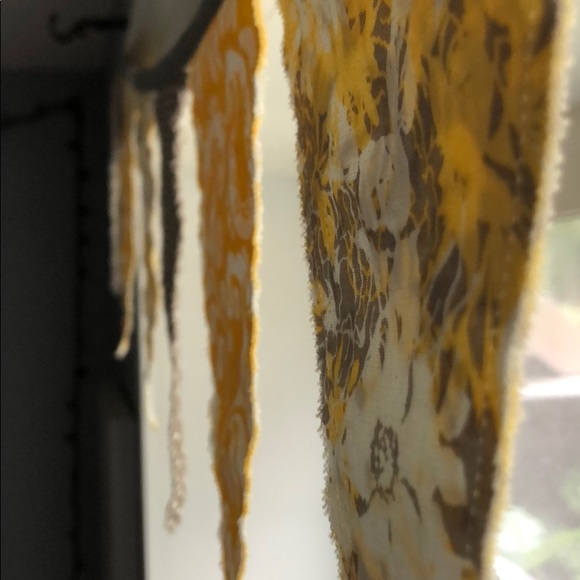 💛EVERYTHING IS NEGOTIABLE!!!💛 - Picture 1 of 1